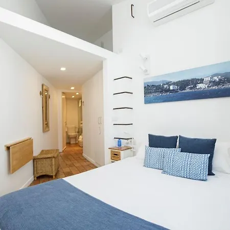 Charming Romantic Villa with Sea Views in Cadaqués Appartement *