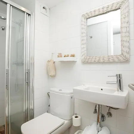 Charming Romantic Villa with Sea Views in Cadaqués Appartement *